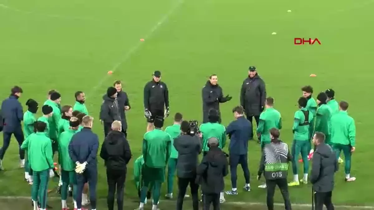 Anderlecht, Fenerbahçe ile oynayacağı maç öncesi hazırlıklarını tamamladı. Takım, yoğun