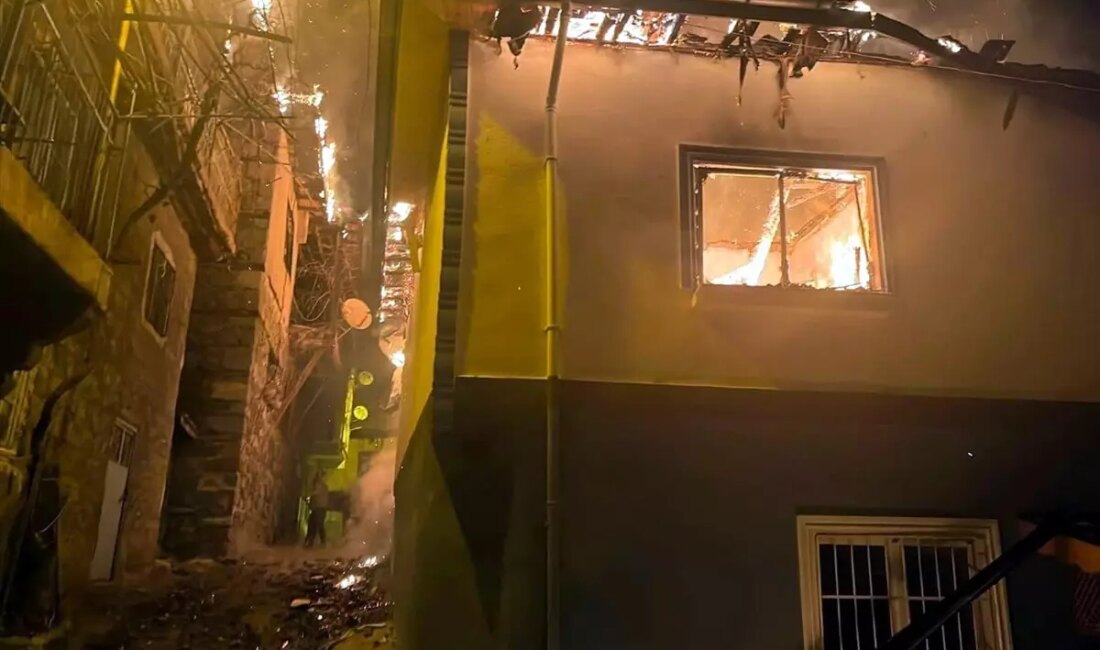 Ankara'nın Güdül ilçesinde meydana gelen yangın paniği, yerel halkı tedirgin