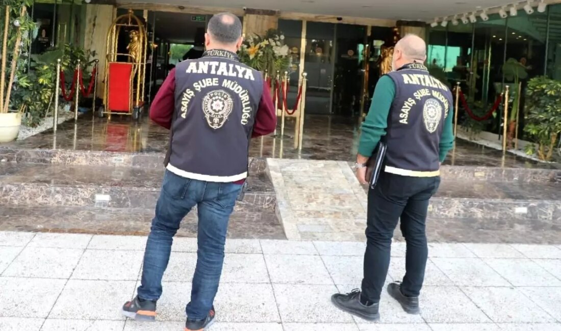 Antalya'da gerçekleştirilen asayiş uygulamalarında 228 kişi tutuklandı ve birçok çalıntı