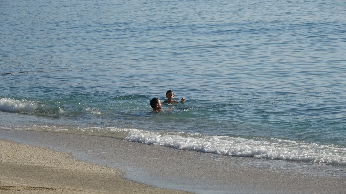 Antalya'da Yazdan Kalma Günler Yaşanıyor