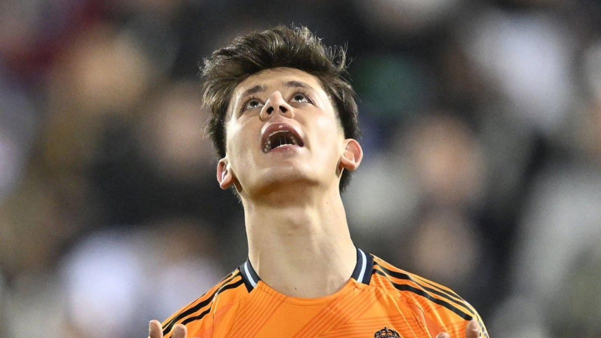 Real Madrid'in yıldız ismi Arda Güler'e PSG'nin talip olduğu öğrenilirken,