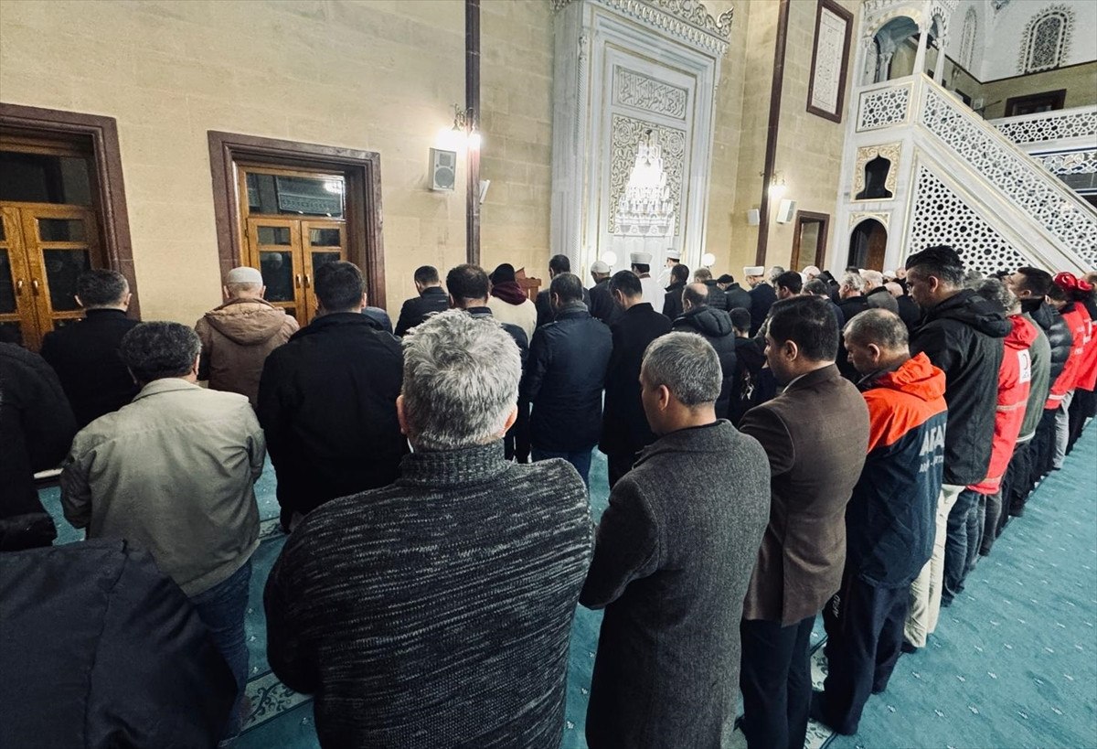 Asrın Felaketi: 6 Şubat 2023 Depremleri ve Anma Törenleri