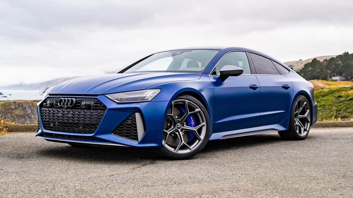 Audi A7 Sportback'ın üretimden kaldırılması, otomobil tutkunlarını üzüyor. Bu makalede,