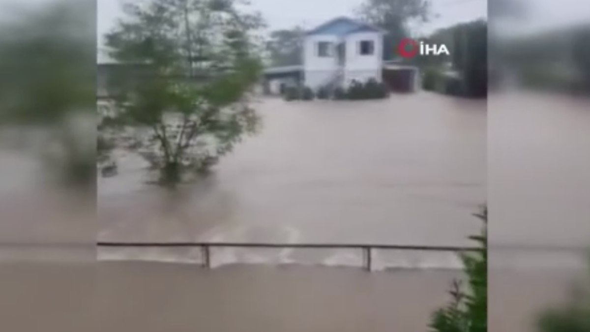 Avustralya'da meydana gelen şiddetli sel felaketi, hayatı alt üst etti.