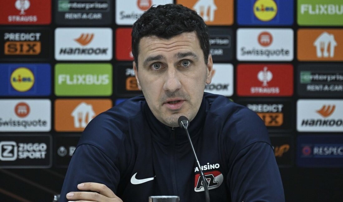 AZ Alkmaar Teknik Direktörü Maarten Martens, Galatasaray maçı sonrası değerlendirmelerini