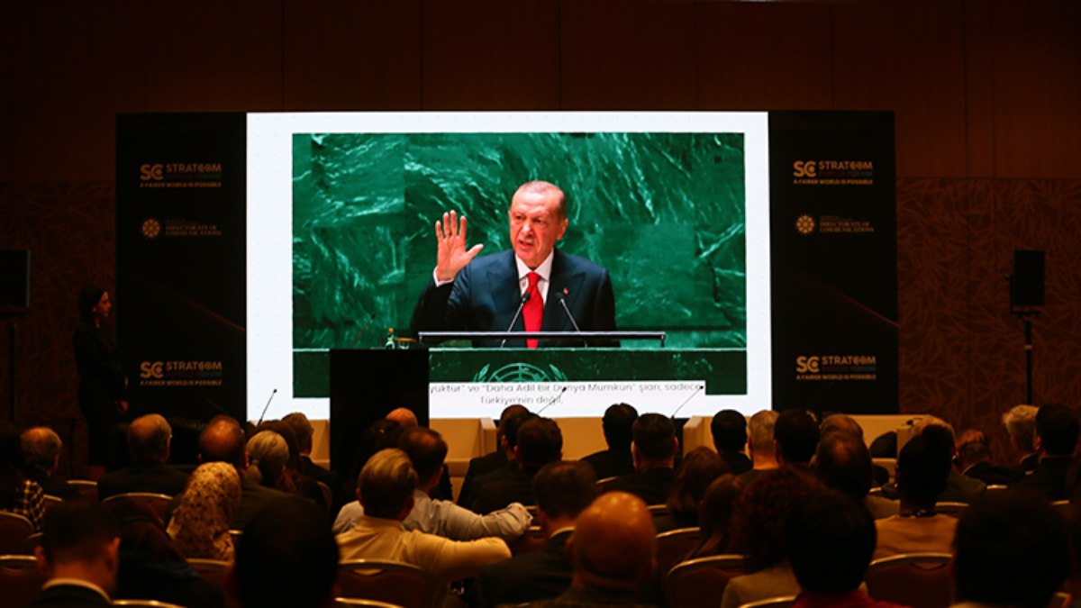 Cumhurbaşkanlığı İletişim Başkanı Fahrettin Altun, "Cumhurbaşkanı'mız Sayın Recep Tayyip Erdoğan'ın