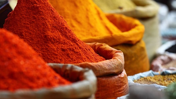 Baharat Kullanımının Sıcaklıkla İlişkisi ve Kültürel Etkileri