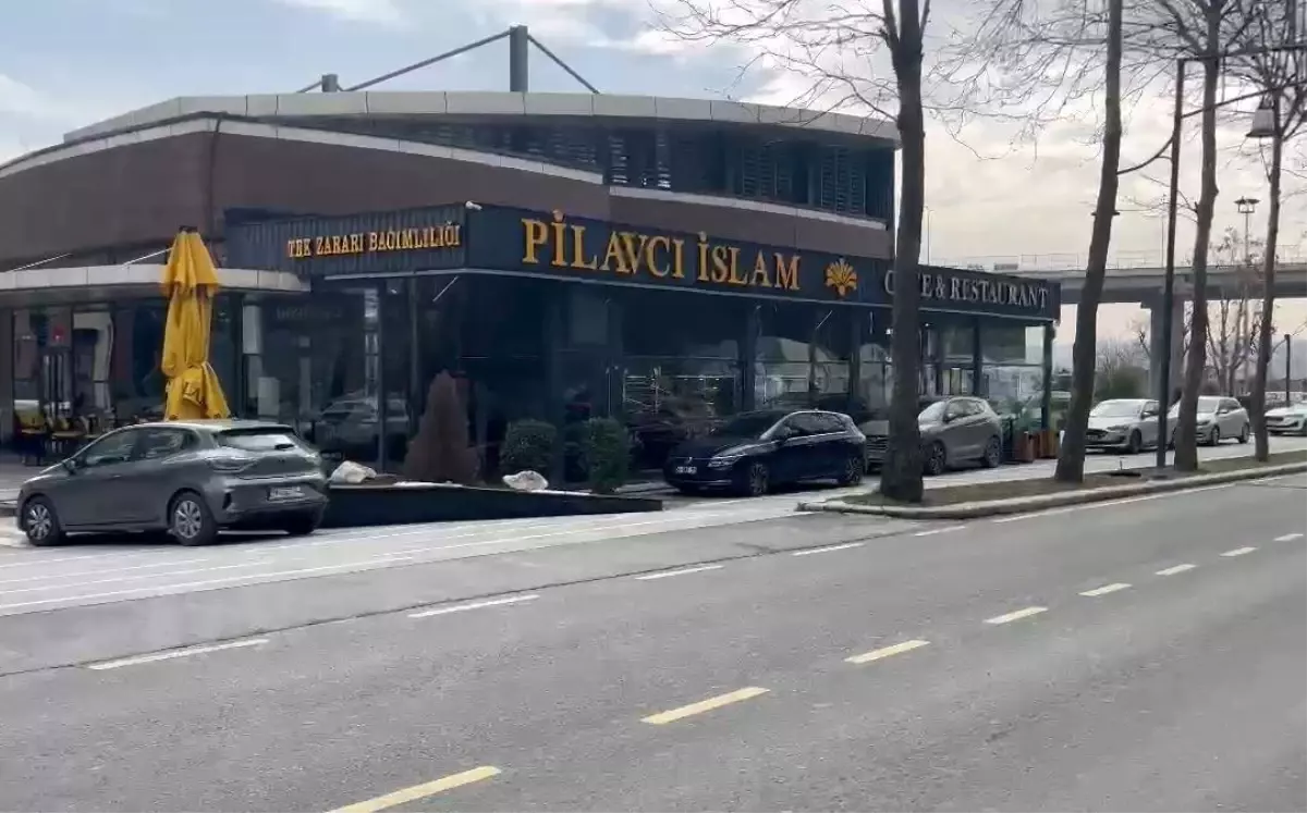 Bahçeşehir'deki bir restoranda Kasım Doğan'a düzenlenen silahlı atakta, Doğan hayatını