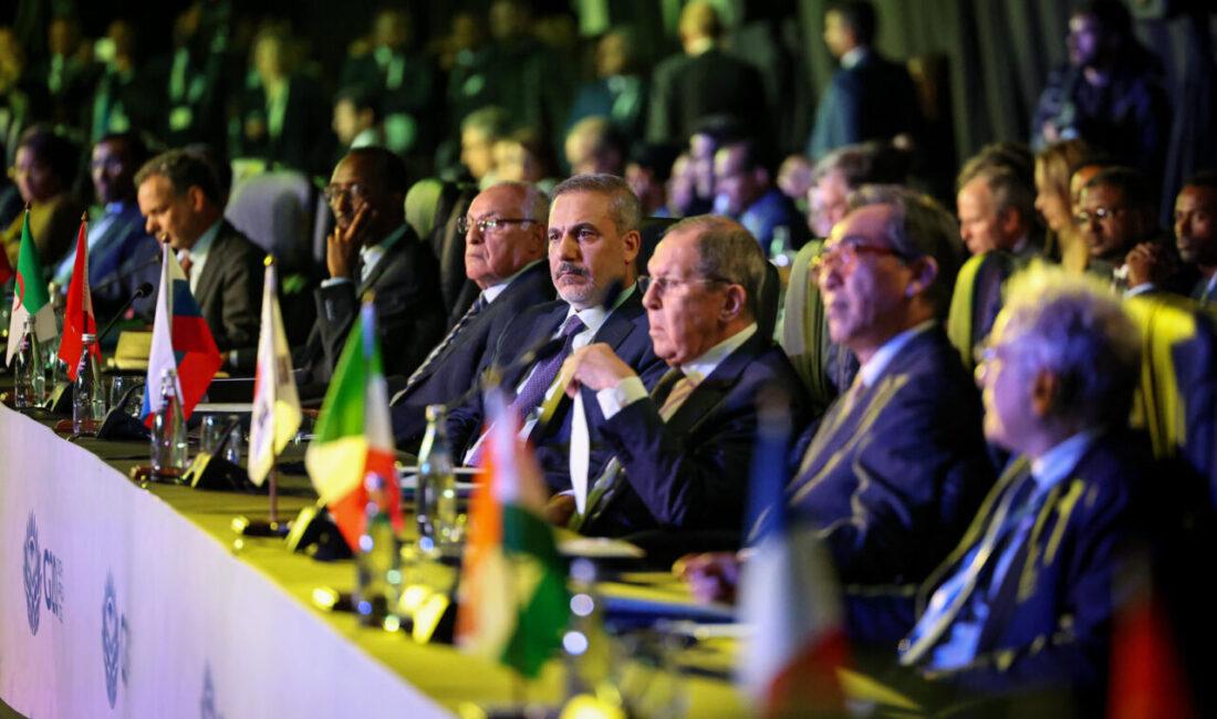 Dışişleri Bakanı Hakan Fidan, Johannesburg’da gerçekleştirilen G20 Dışişleri Bakanları Toplantısı açılış