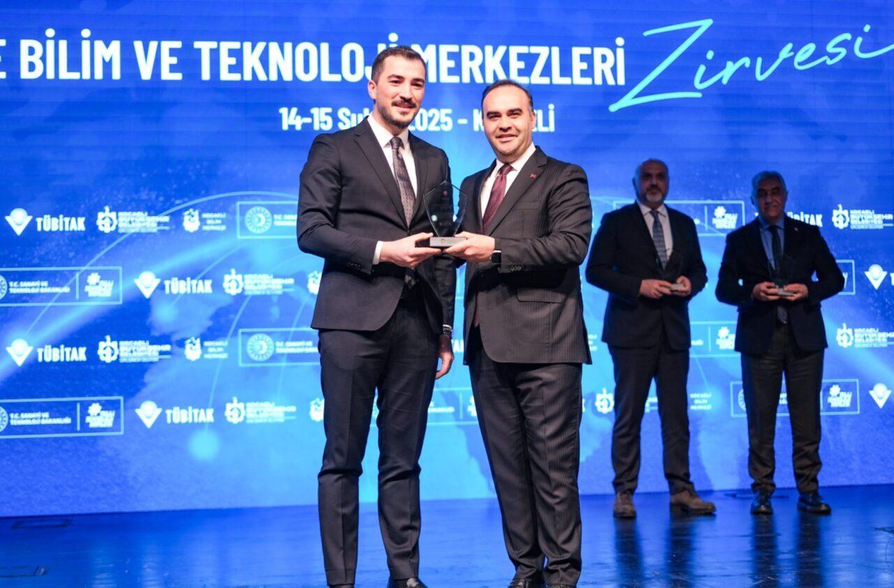 TÜBİTAK ve Kocaeli Büyükşehir Belediyesi iş birliğiyle düzenlenen “4. Türkiye
