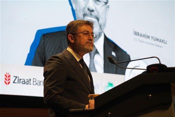 Tarım ve Orman Bakanı İbrahim Yumaklı, Türkiye-Endonezya İş Forumu’na katılarak iki