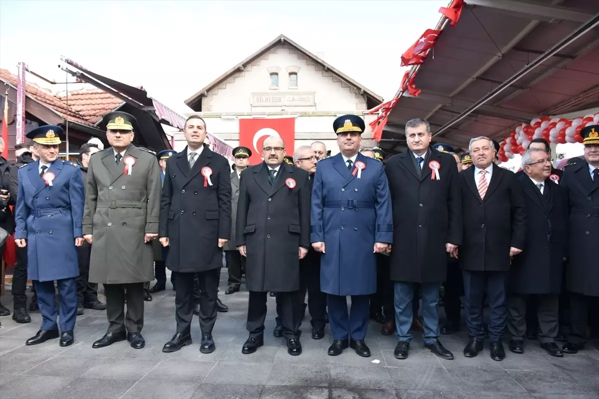 Balıkesir'de Atatürk'ün şehre gelişinin 102. yıl dönümü coşkuyla kutlandı. Etkinlikler,