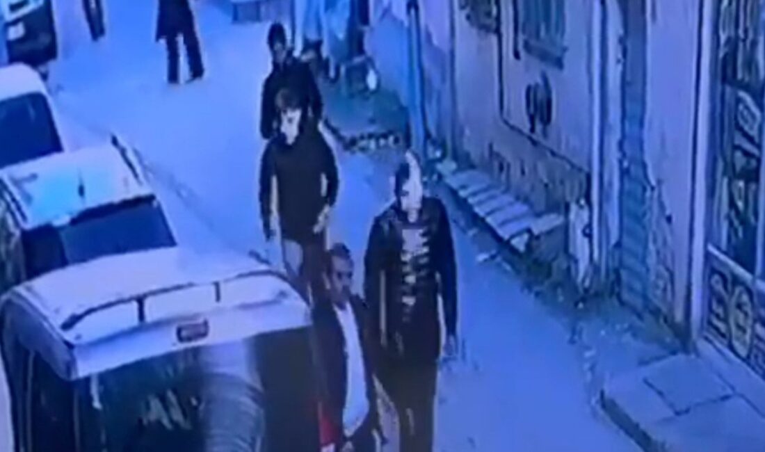 Balıkesir'de, polis kılığına girerek vatandaşları dolandıran suçlular yakalandı. Olayla ilgili
