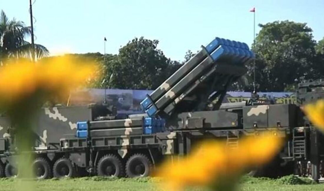 Bangladeş Ordusu, Türkiye'den TRG-230/300 roket sistemlerini başarıyla teslim aldı. Bu