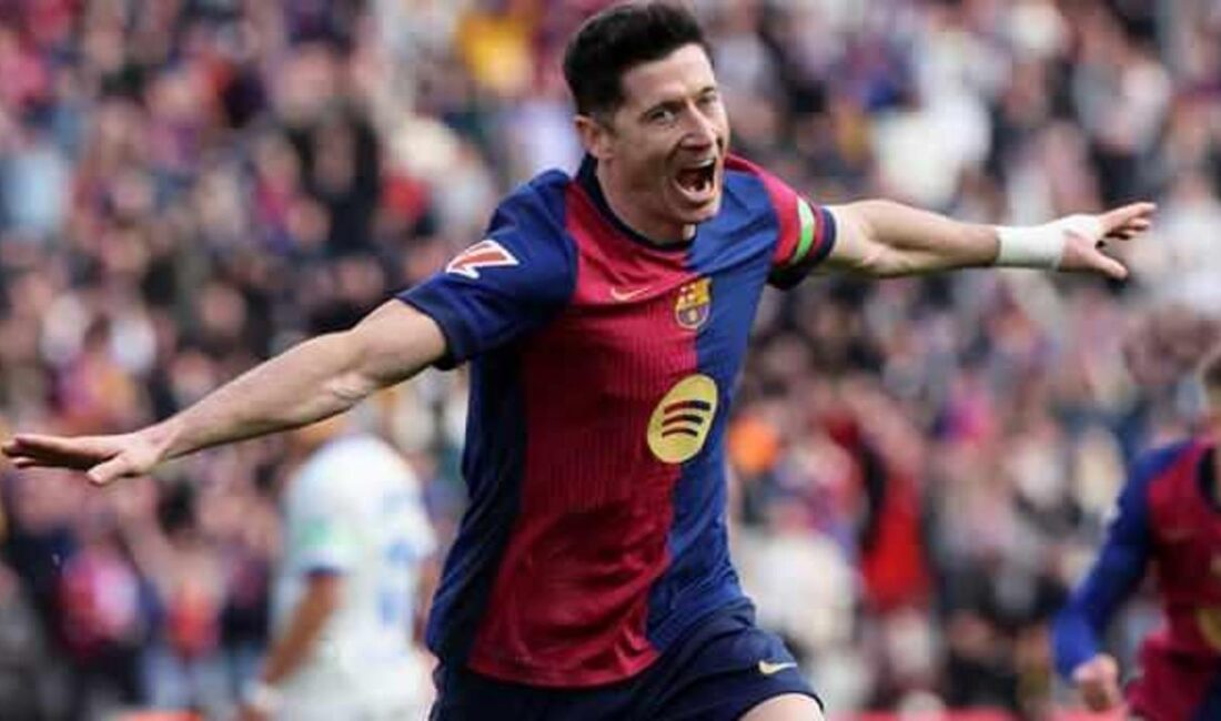 Barcelona, Alaves'i 1-0 mağlup ederek liderle arasındaki farkı 4 puana