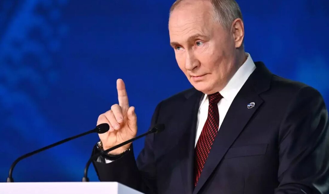 Rusya Devlet Başkanı Vladimir Putin, ABD ve Rus heyetlerinin Suudi