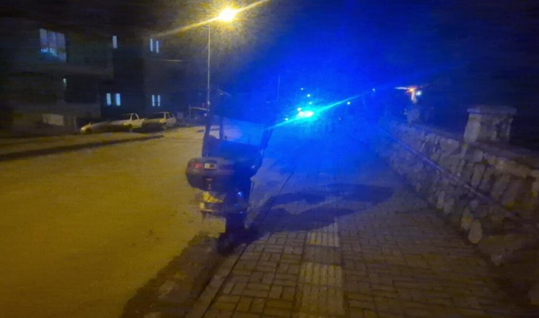 Bartın'da meydana gelen motosiklet kazasında zihinsel engelli bir yaya yaralandı.