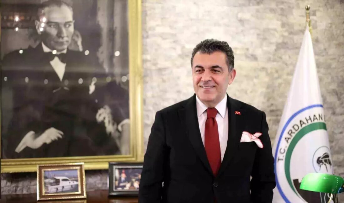 Başkan Demir, Berat Kandili dolayısıyla coşkulu bir mesaj yayımladı. Bu