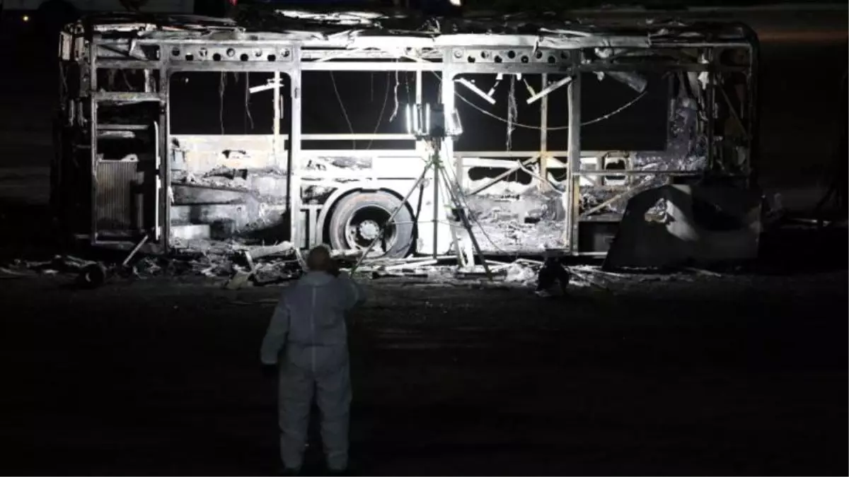 Tel Aviv'in güneyindeki Bat-Yam'da patlayan otobüsler sonrası İsrail ordusu terörle
