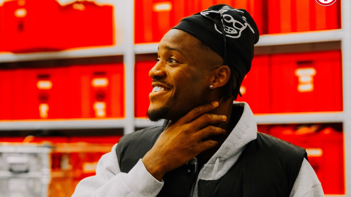 Batshuayi'nin Eintracht Frankfurt'a transferinin tüm detaylarını keşfedin. Transfer süreci, sözleşme