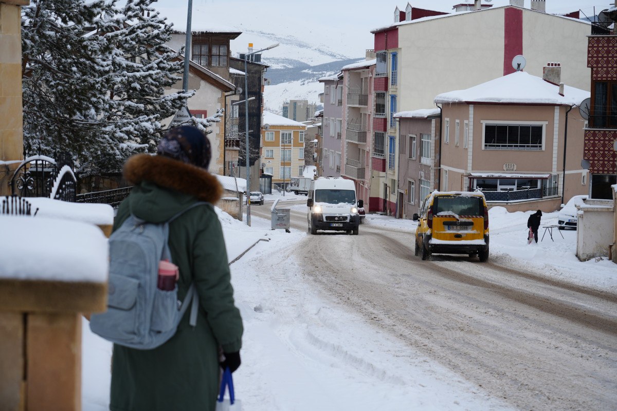 Bayburt'ta Kışın Zorlukları ve Karla Mücadele