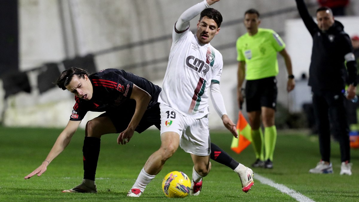 Benfica, Estrela'yı 3-2 mağlup ederek önemli bir galibiyet elde etti.