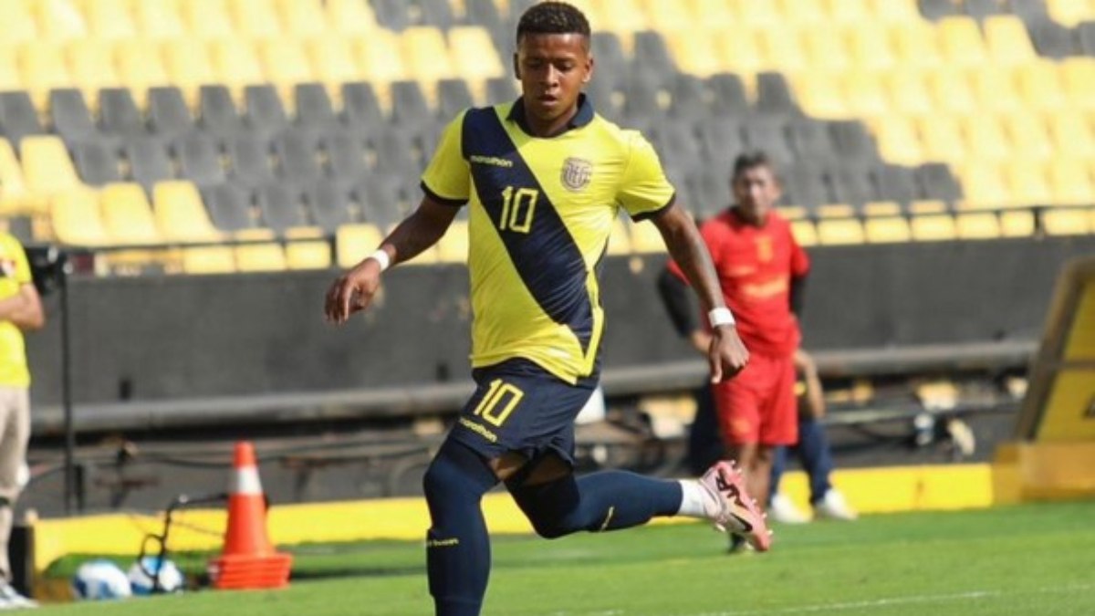Beşiktaş, futbol dünyasında dikkat çeken bir hamleyle Keny Arroyo'yu transfer