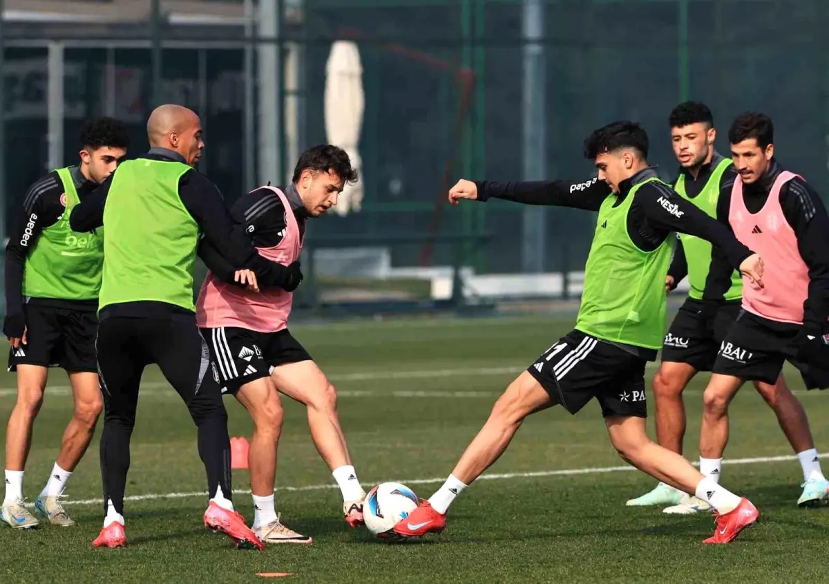 Beşiktaş, Kırklarelispor maçı için hazırlıklara başladı. Takımın antrenmanları, stratejileri ve