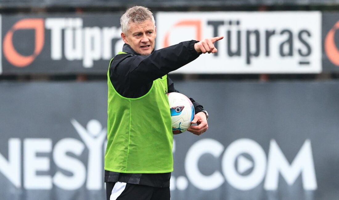 Beşiktaş, Kırklarelispor ile yapacağı kritik maç için tüm hazırlıklarını tamamladı.