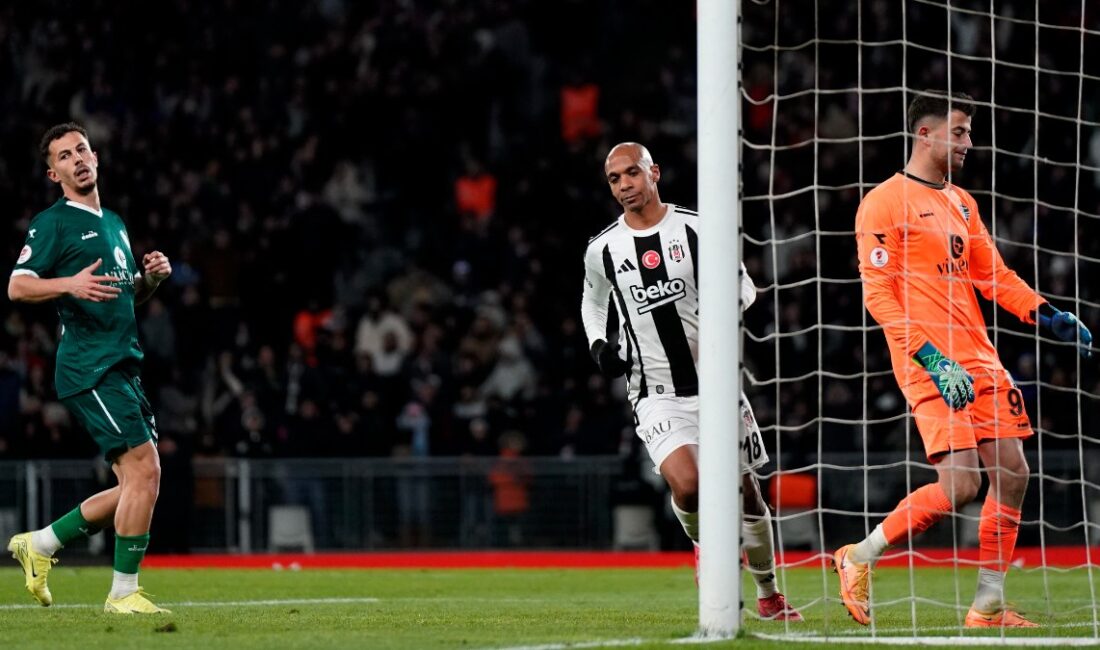 Beşiktaş, Kırklarelispor'u 2-0 mağlup ederek ligdeki üstünlüğünü sürdürdü. Maçın detayları,