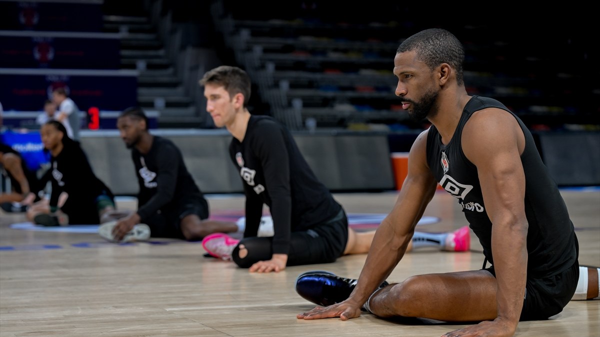 Beşiktaş, Mersinspor ile Türkiye Kupası Dörtlü Finali'nde karşılaşacak. Bu heyecan