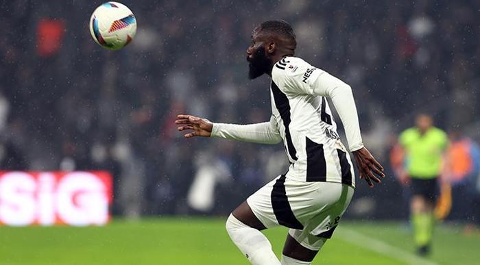 Beşiktaş'ta ayrılık kesinleşti! İdareden net karar 5 besiktasta ayrilik kesinlesti idareden net karar 4 CQXMMTI8
