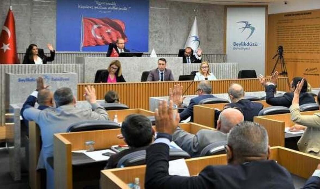 Beylikdüzü Belediyesi Meclisi'nin Şubat toplantısında, şehirdeki imar değişiklikleri üzerine etkili