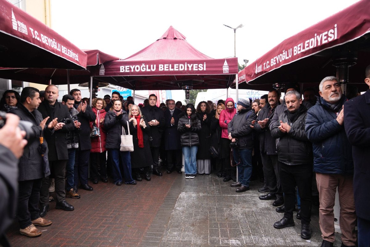 Açılış Töreni ve Katılımcılar