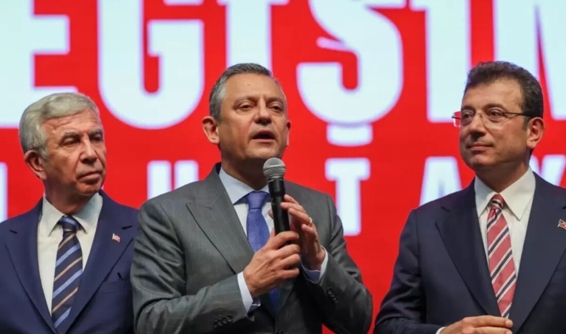 CHP'de yapılacak Cumhurbaşkanı adaylığı ön seçimi için önce aday olan