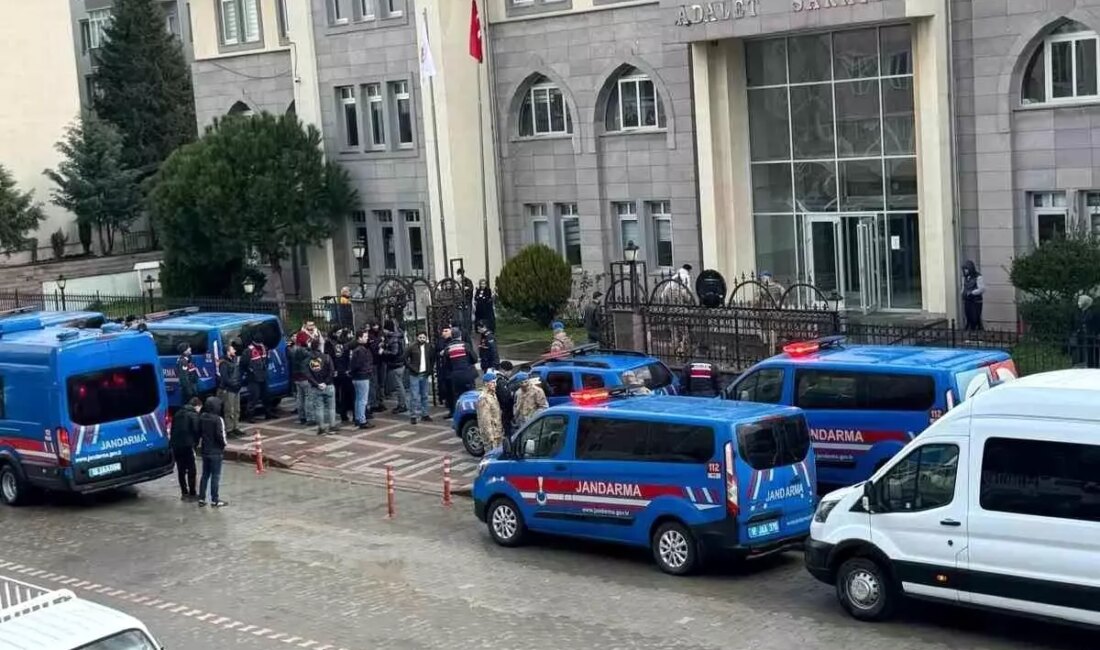 Bursa merkezli kablo hırsızlığı çetesi operasyonu, güvenlik güçlerinin başarılı çalışmasıyla