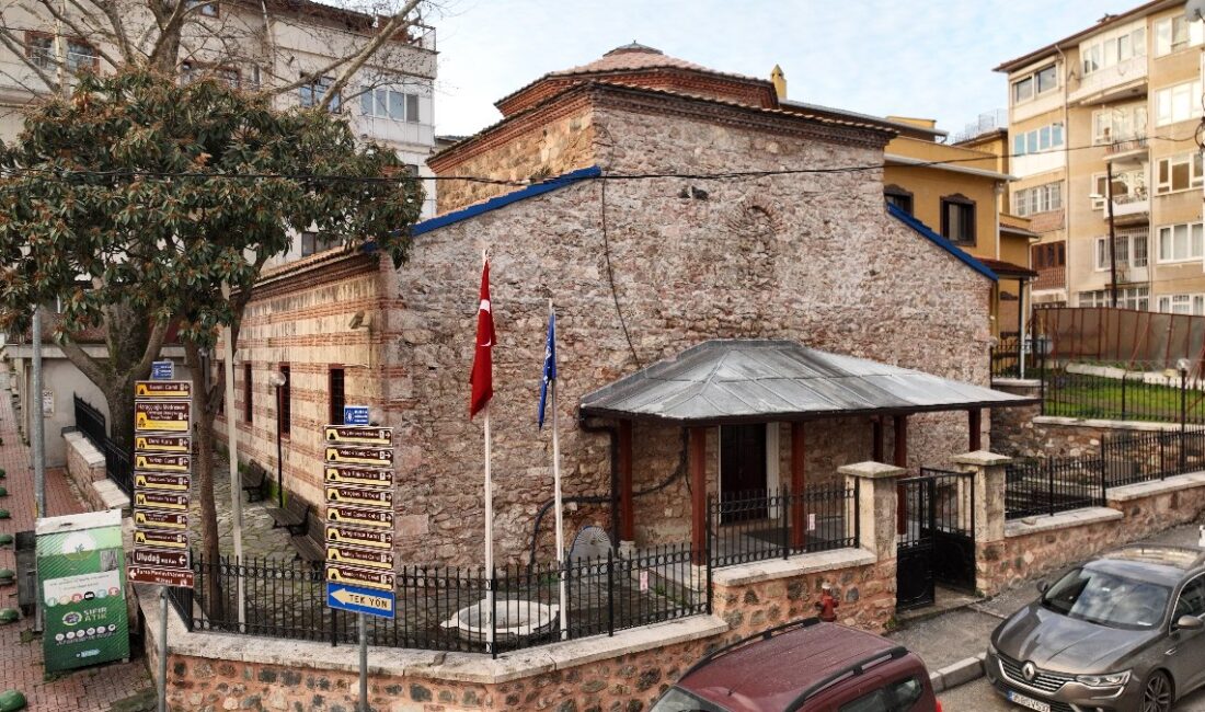 Bursa'daki Lala Şahin Paşa Medresesi'nin korunması gereken sorunlarını keşfedin. Tarihi