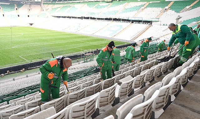 Bursaspor, Osmangazi Belediyesi'nin sağladığı temizlik desteği ile stadyumda hijyenik bir