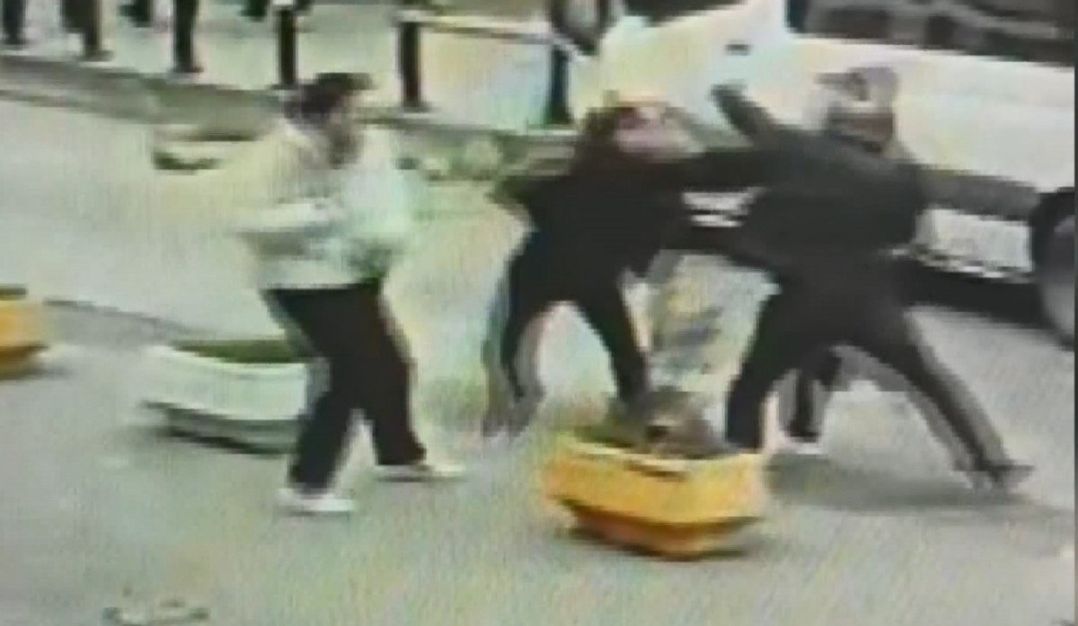 Minibüs Şoförleri Arasında Kavga: 1 Ölü