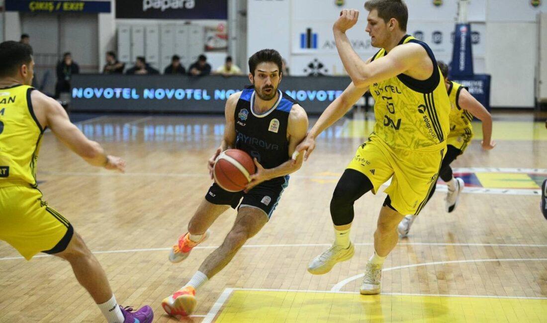 Çayırova Belediyesi, Fenerbahçe Koleji Novotel’le oynadığı mücadeleden galibiyetle ayrıldı. Fenerbahçe