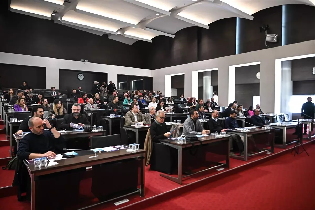 CHP Genel Başkan Yardımcısı Burhanettin Bulut, 38. Olağan Kurultay'ı değerlendiriyor.