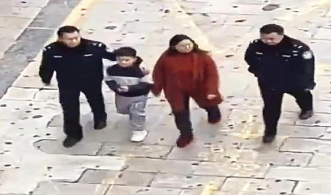 "Çin'de Çocuk Oyunuyla Başlayan Büyük Patlama" başlıklı yazımızda, çocuk oyunlarının