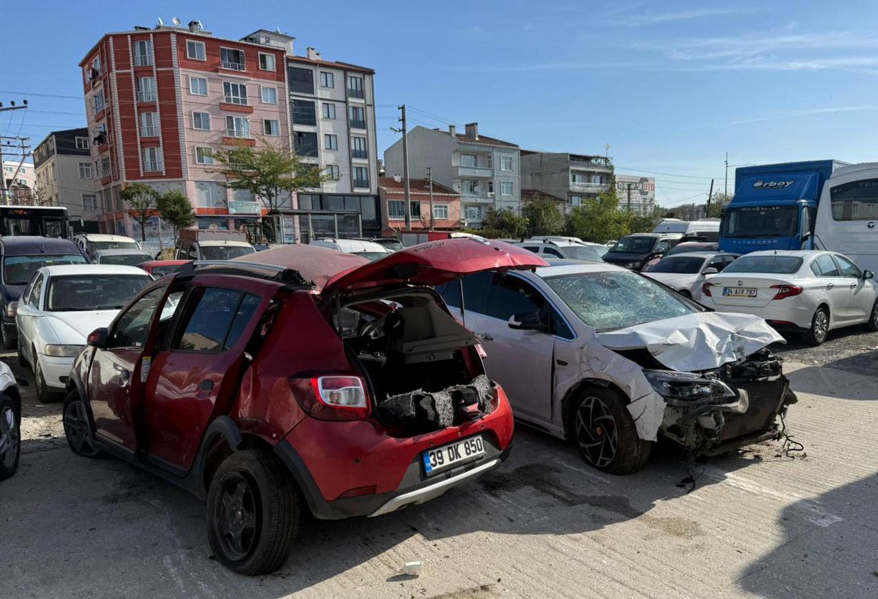 Çorlu'da Trafik Kazası: 3 Kişi Hayatını Kaybetti