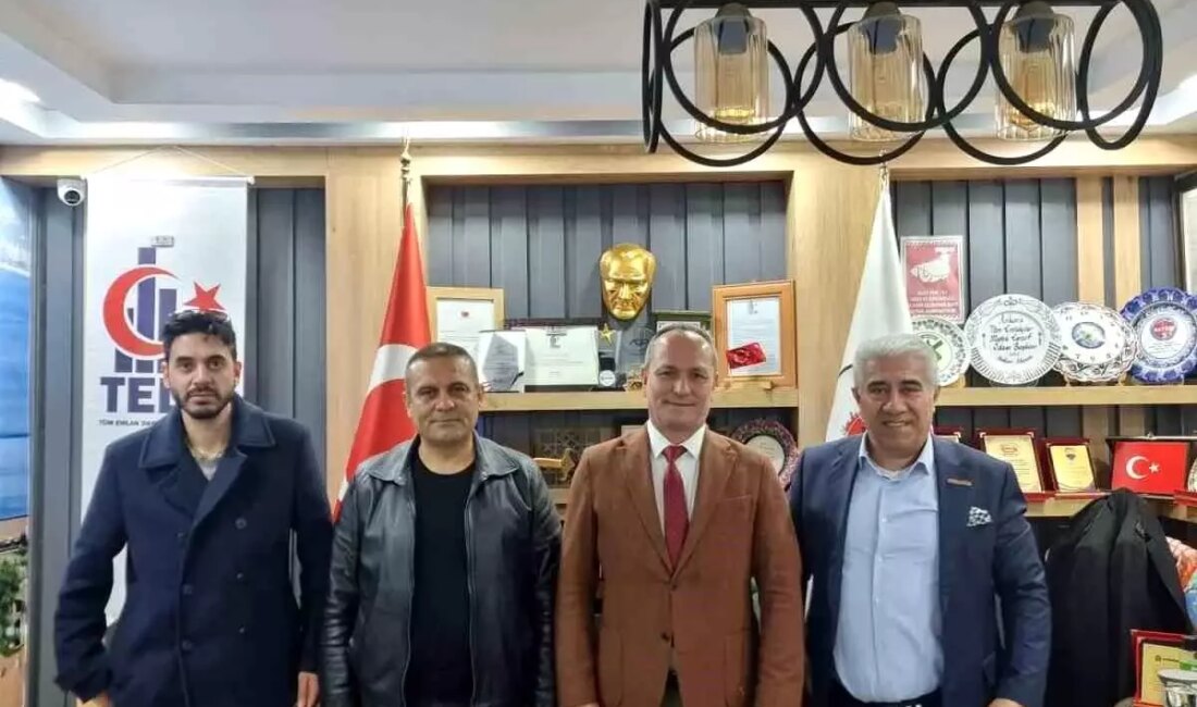 Çorumlu İş İnsanları Platformu, Antalya Emlakçılar Odası'nı ziyaret ederek işbirliği