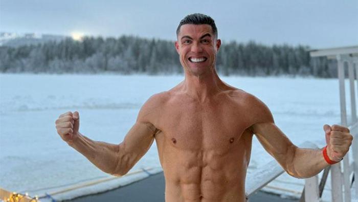 Cristiano Ronaldo'nun 40. Yaşında Futbol Tutkusu ve Sağlıklı Yaşam Tarzı