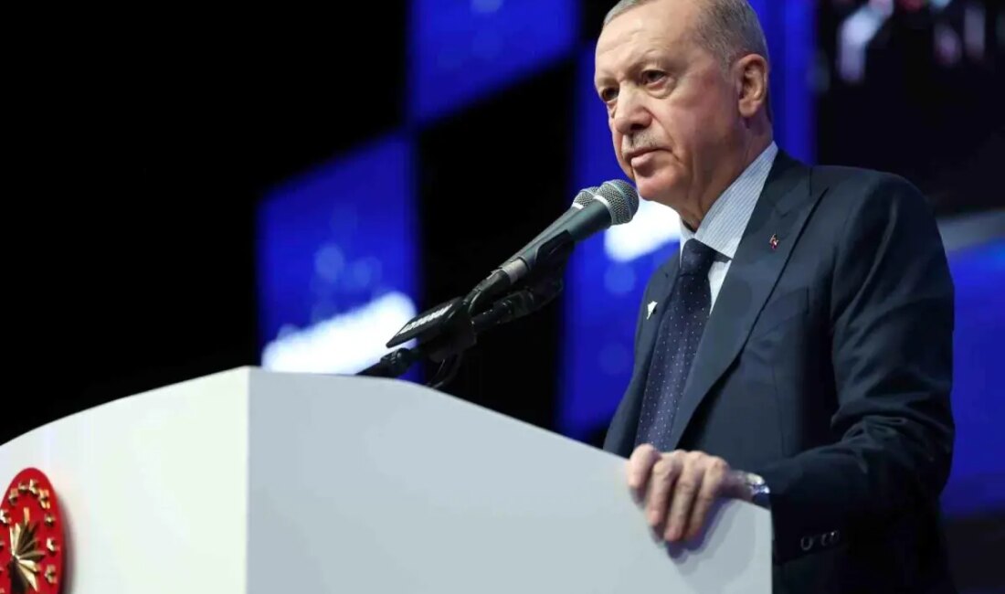 Cumhurbaşkanı Erdoğan, Adıyaman'da düzenlenen deprem anma töreninde önemli açıklamalarda bulundu.