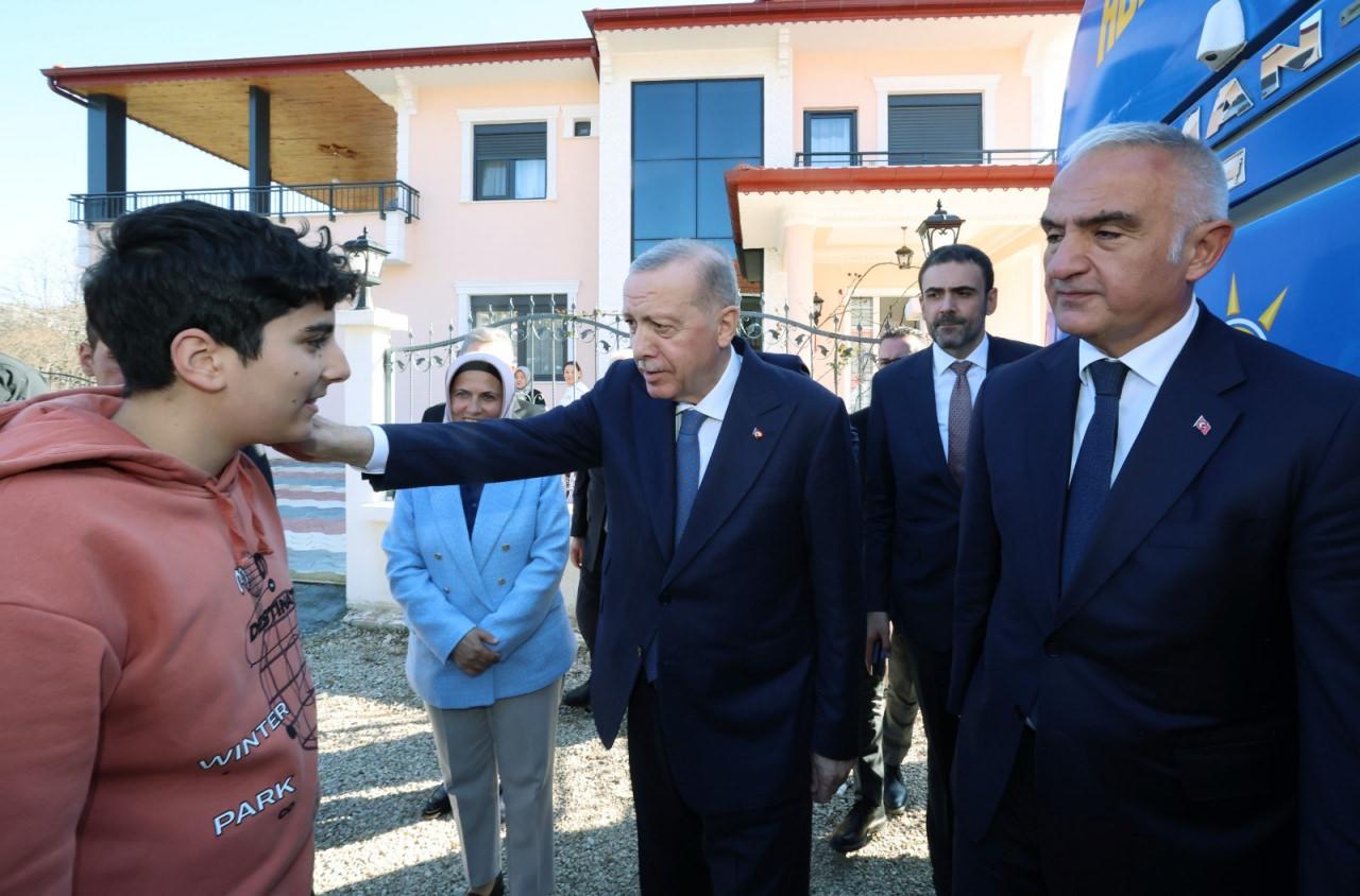 Cumhurbaşkanı Erdoğan Antalya'da İl Kongresi'ne Katıldı