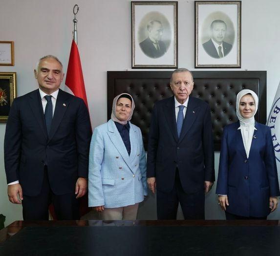 Cumhurbaşkanı Erdoğan Antalya'da İl Kongresi'ne Katıldı