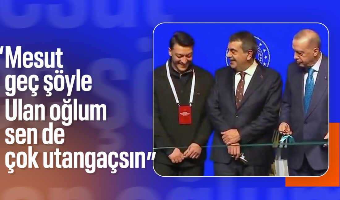 Cumhurbaşkanı Erdoğan ve Mesut Özil'in eğitim külliyesi açılışında gerçekleştirdiği diyalog,