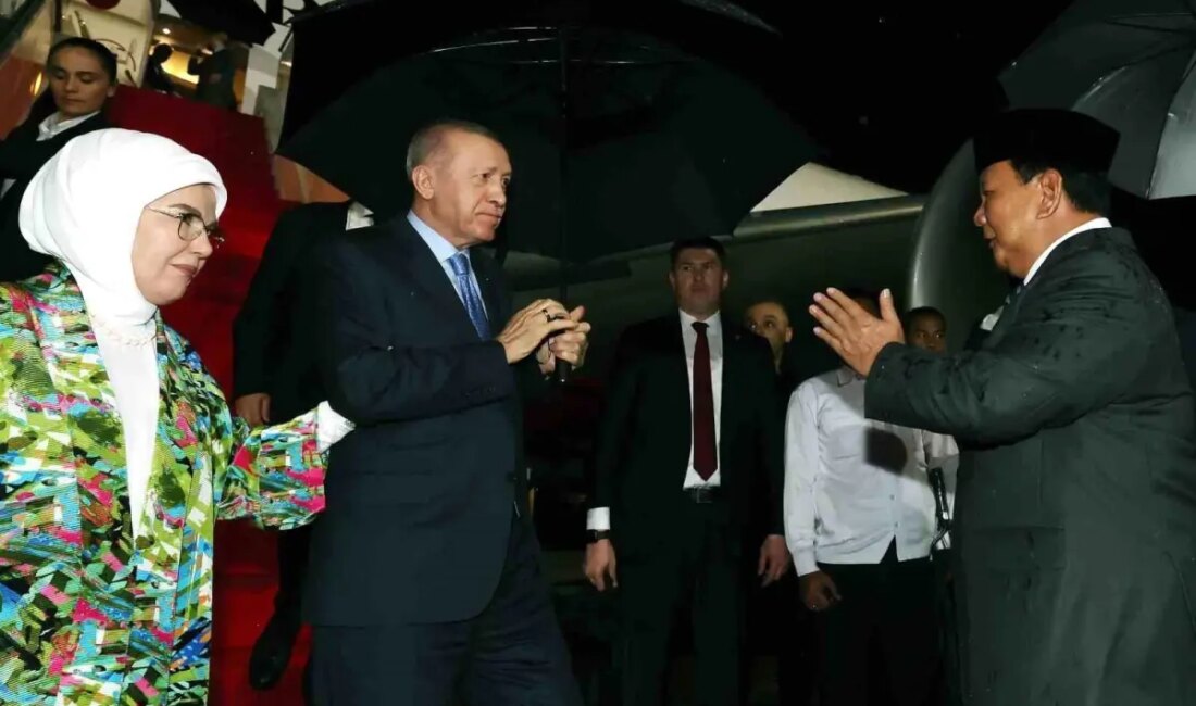 Cumhurbaşkanı Erdoğan'ın Endonezya ziyareti, iki ülke arasındaki ilişkileri güçlendirmek ve